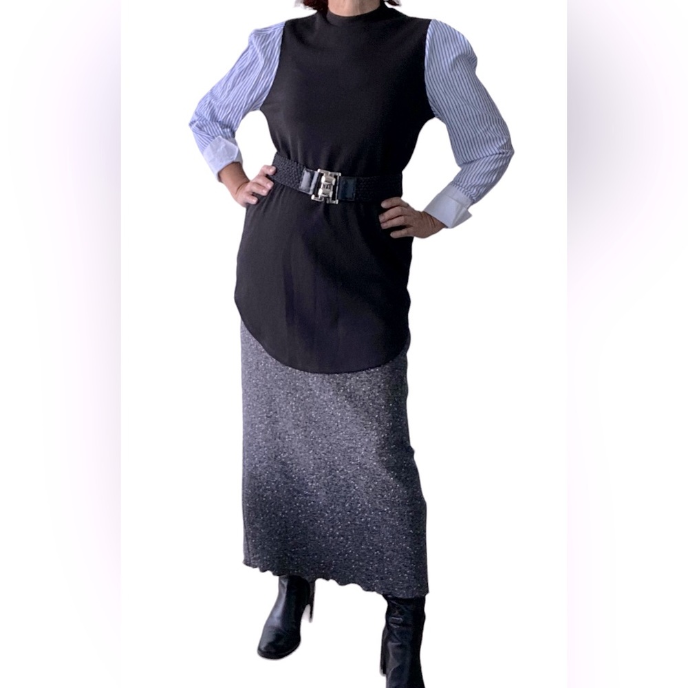 REVAMPED tunic, long sleeves with white cuffs, body=black jersey knit EUC SMALL